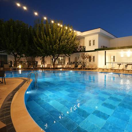 Herakles Thermal Otel